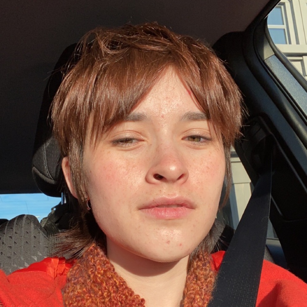 Meet your Posher, Olivia